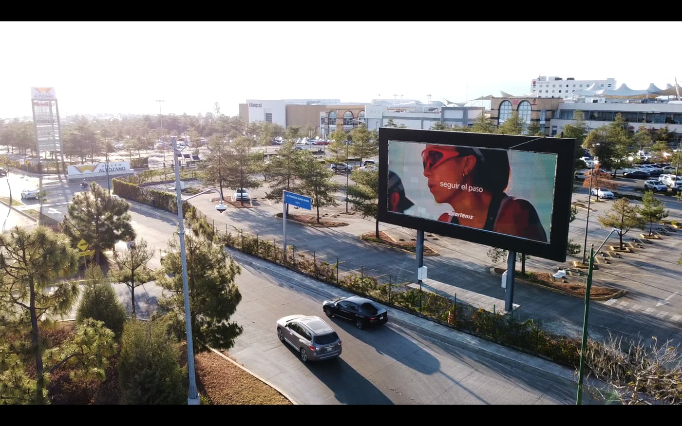 Pantallas LED en zona premium de Morelia - publicidad exterior en Morelia