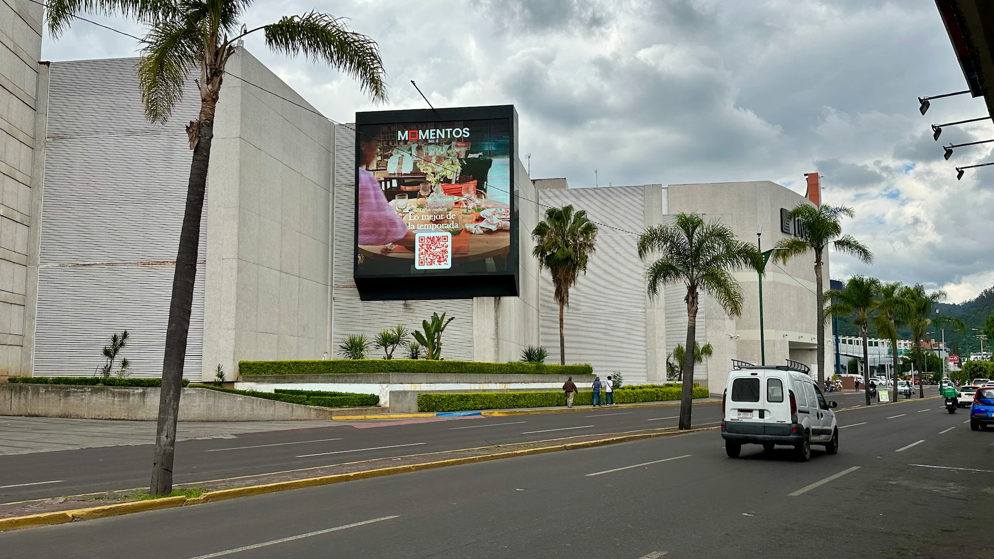 Espacio Las Américas punto publicitario 4